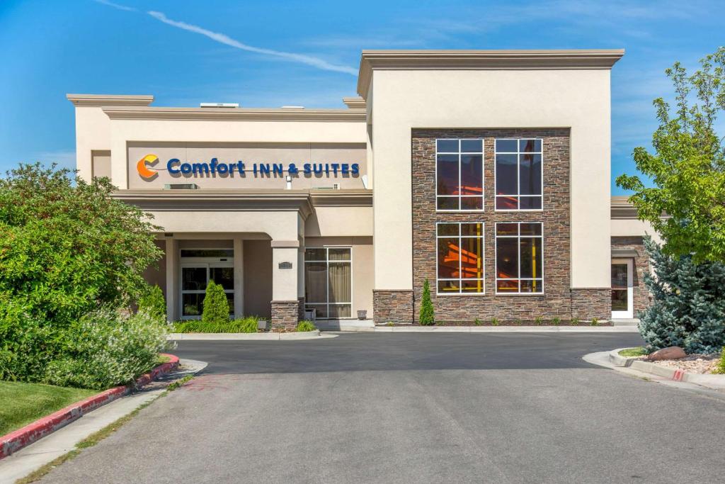 Ảnh trong thư viện ảnh của Comfort Inn & Suites Logan Near University ở Logan