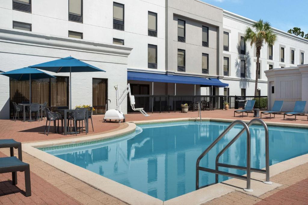 Басейн в или близо до Hampton Inn by Hilton Panama City Beach