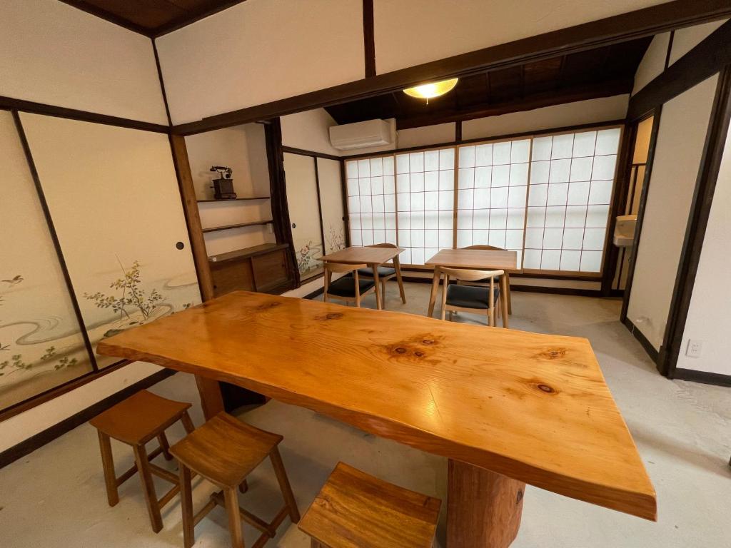 Bilde i galleriet til Japanese Modern Inn 鎌倉楽庵ハナレ i Kamakura