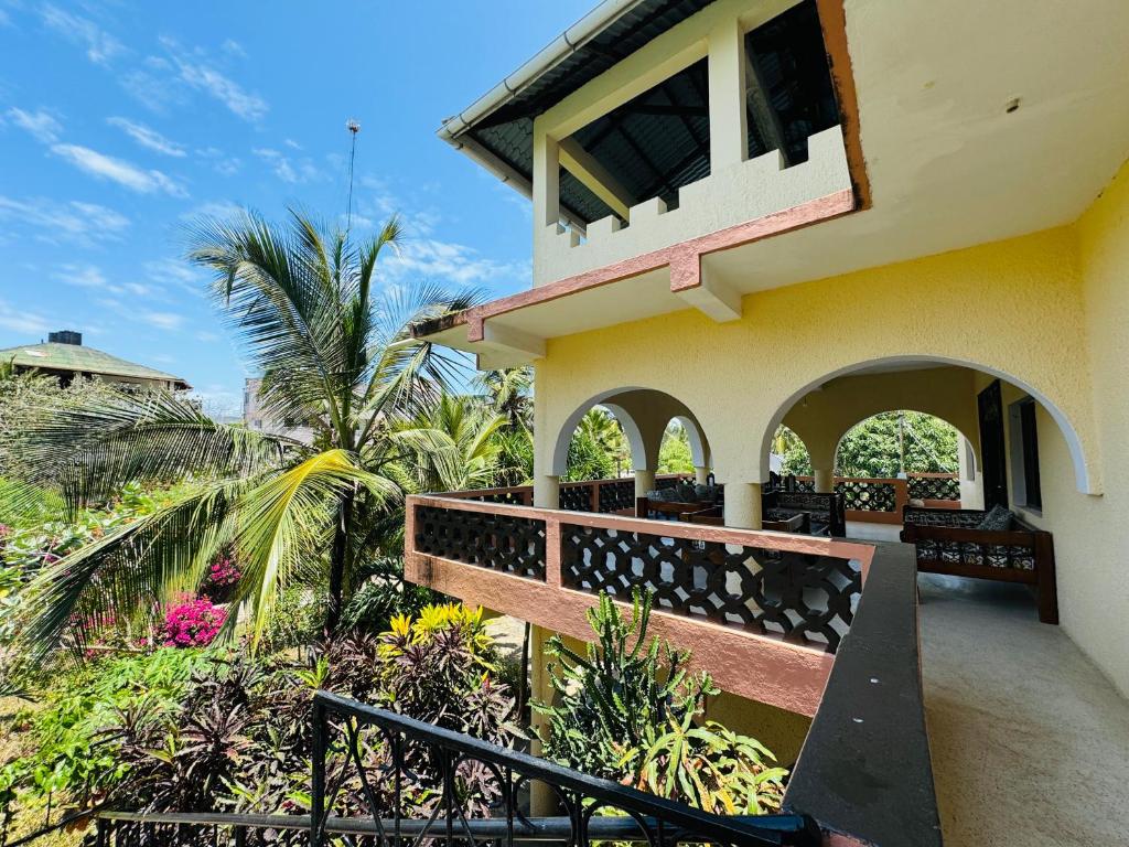 A balcony or terrace at Villa Jakasa