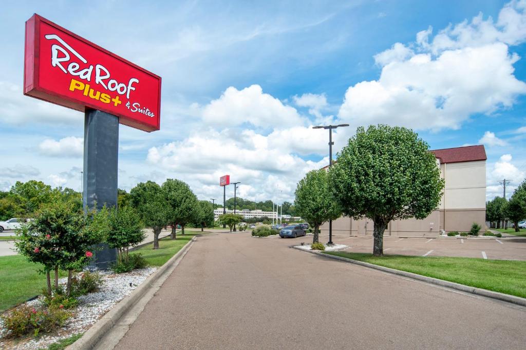 Chứng chỉ, giải thưởng, bảng hiệu hoặc các tài liệu khác trưng bày tại Red Roof Inn & Suites Vicksburg