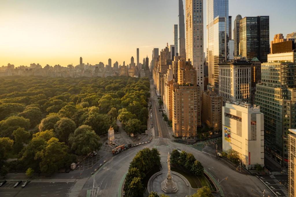 A general view of New York or a view of the city taken from a szállodákat