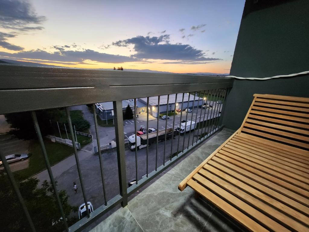 Balkon atau teras di Rustica Nocte Home apartman