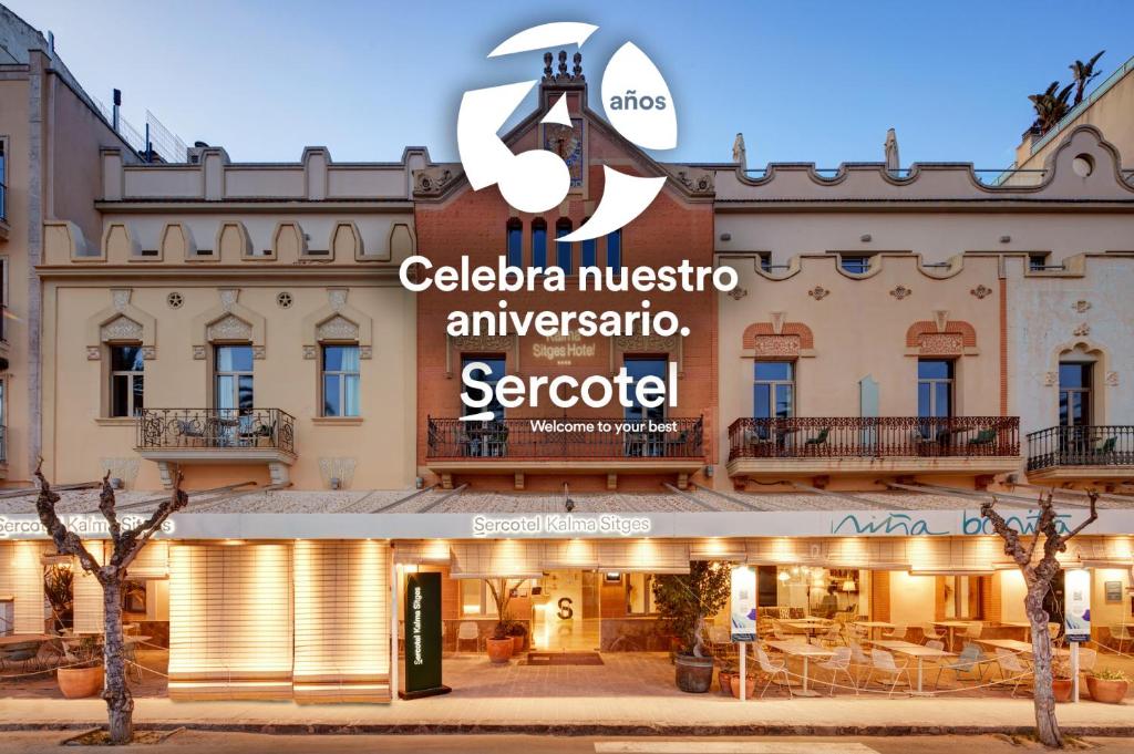 Um certificado, prêmio, placa ou outro documento exibido em Sercotel Kalma Sitges