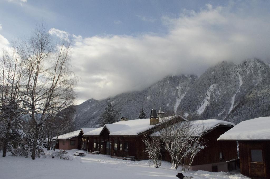 Auberge de Jeunesse HI Chamonix durante el invierno