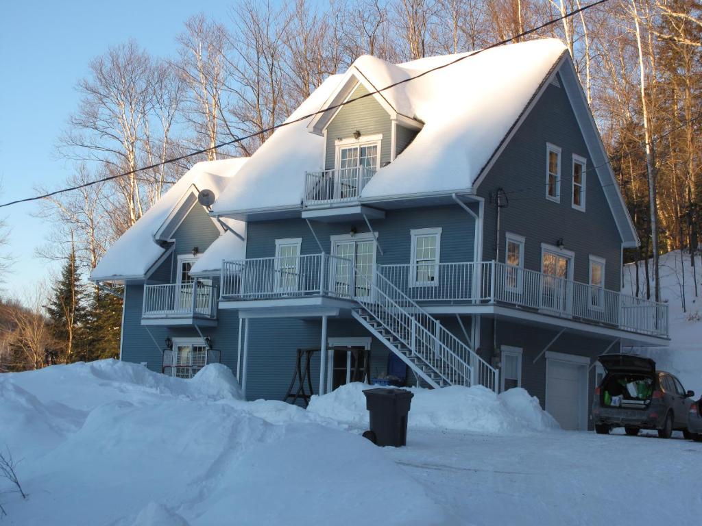 Objekt DOMAINE DU LAC au CANADA zimi