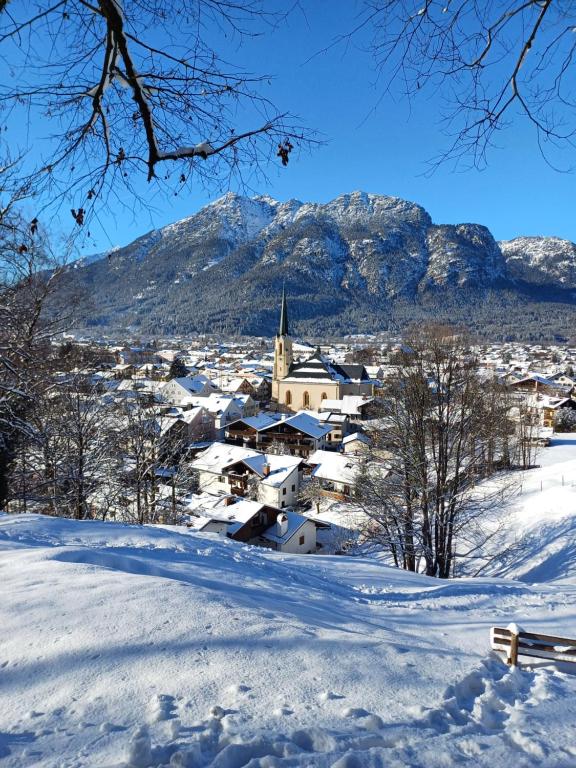 Bergsutsikt från lägenheten