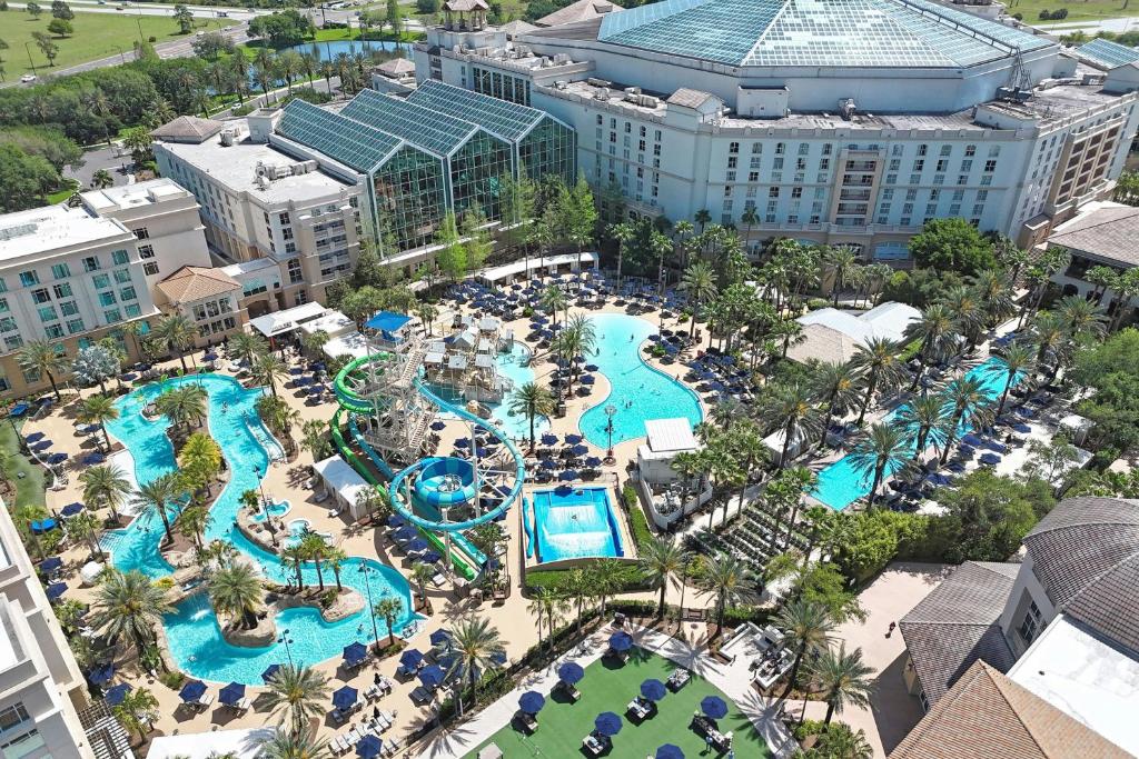 Басейн в Gaylord Palms Resort & Convention Center або поблизу