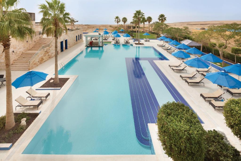 Снимка в галерията на Ramada Resort Dead Sea в Соваяма