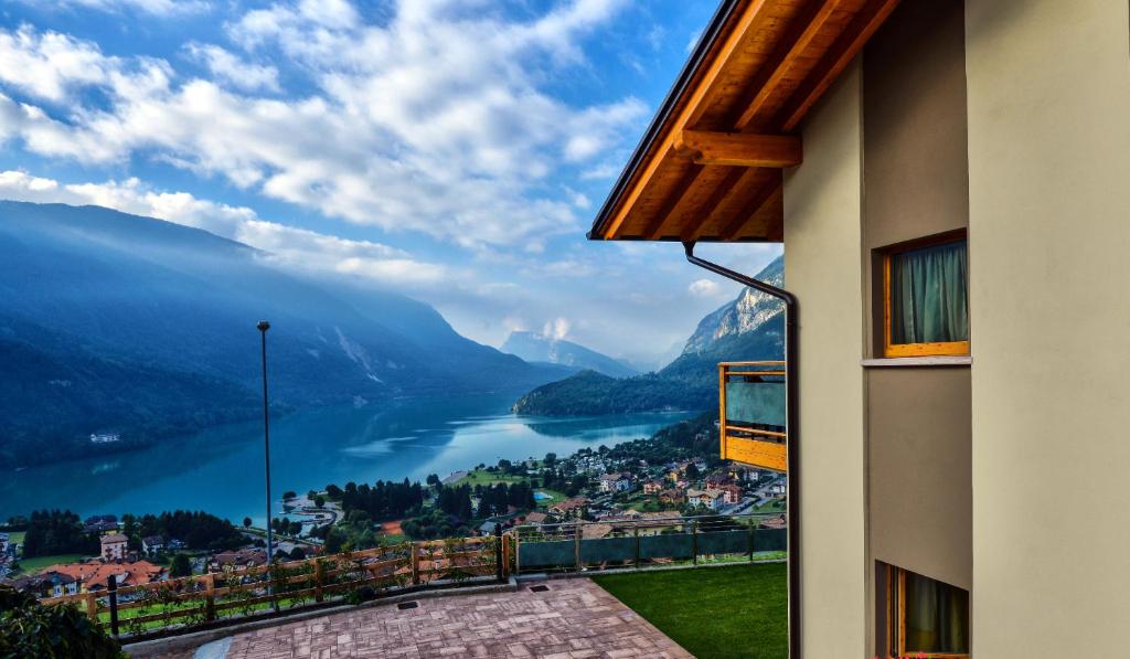 Afbeelding uit fotogalerij van Lodge Le Soleil in Molveno