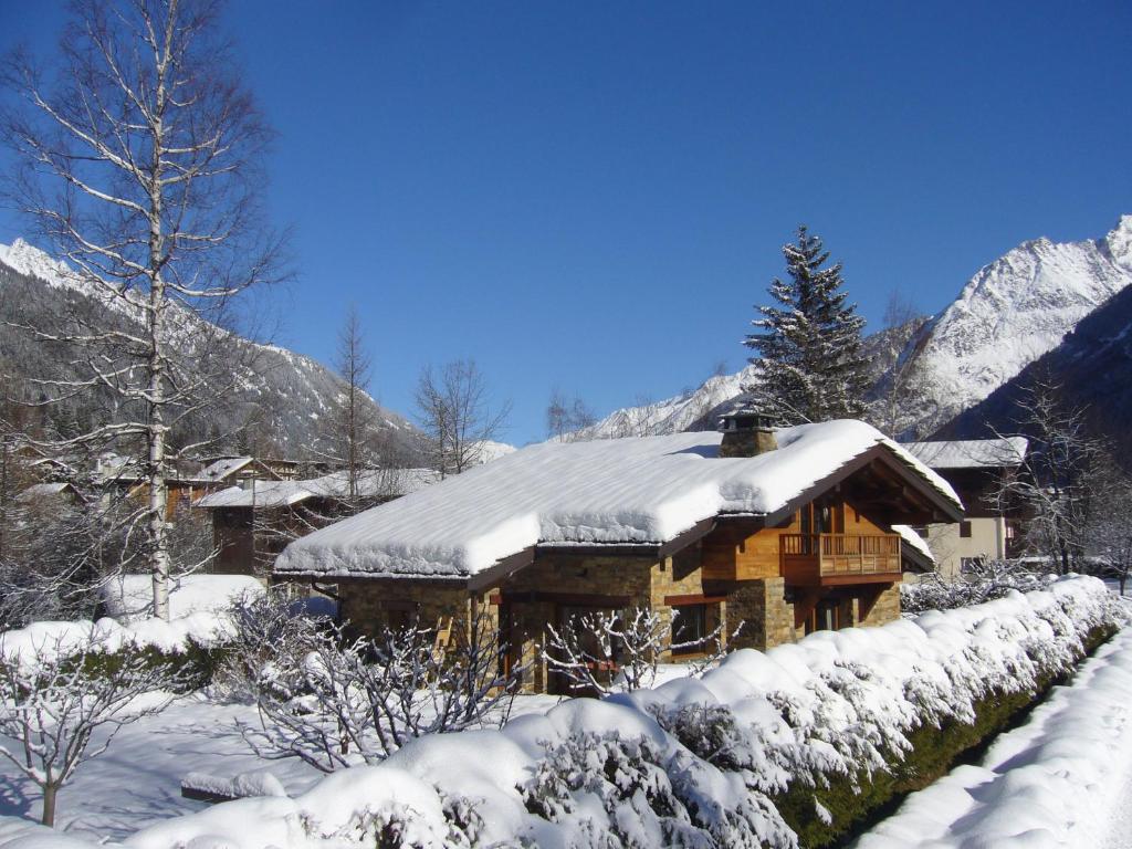 Ski Breezy Chalet kapag winter