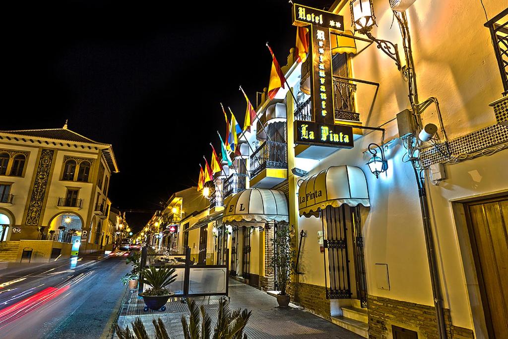 El edificio en el que está el hotel