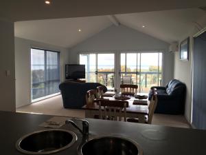 Zona d'estar a Kangaroo Island Bayview Villas