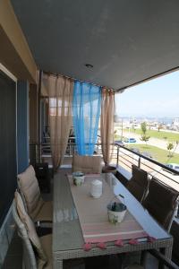 אזור ישיבה ב-Lakis Luxury Apartment