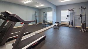 Centrul de fitness și/sau facilități de fitness de la Best Western Plus Glen Allen Inn