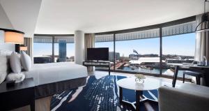 En TV eller et underholdningssystem på Hyatt Regency Sydney