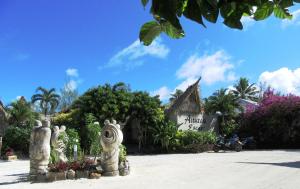 Ein Garten an der Unterkunft Aitutaki Escape