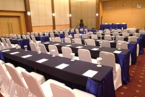 The business area and/or conference room at Serela Riau by KAGUM Hotels