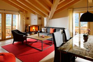 Гостиная зона в Aspen Alpine Lifestyle Hotel