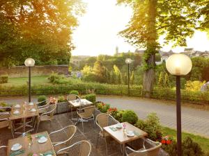 A garden outside Hotel Parc Belle-Vue