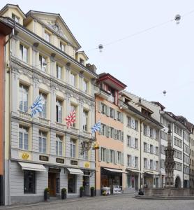 O edifício em que o hotel se localiza