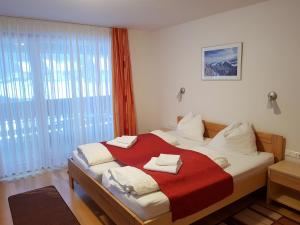 Ліжко або ліжка в номері Hotel Gasperin Bohinj