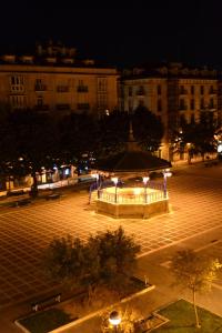 Imagine din galeria proprietății Plaza Pombo B&B - Hostal în Santander