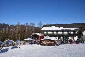 Alpengasthof Eichtbauer during the winter