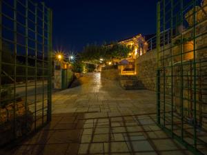 Photo de la galerie de l'établissement Palataki, à Kardamyli