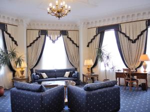 Posedenie v ubytovaní Grand Hotel Ukraine