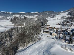 Hostel C'est la Vie durante el invierno