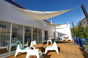 Fotografija u galeriji objekta Son of a Beach Hostel u gradu Albufeira