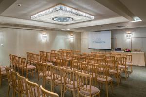 Zona business o sala conferenze di Amalia Hotel Athens