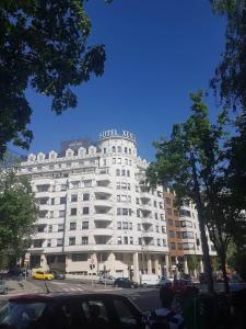 O edifício em que o hotel se localiza