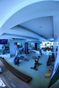 The fitness centre and/or fitness facilities at Hotel Real de Don Juan