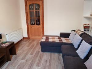 A seating area at Rozina Apartment