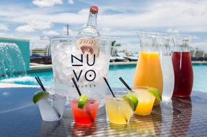 Nápoje v ubytovaní Nuvo Suites Hotel - Miami Doral