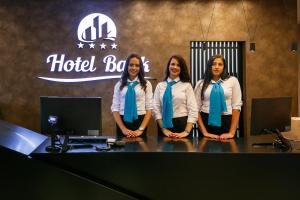 Nhân viên tại Hotel Bank