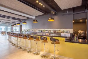 O lounge ou bar de Planet Hotels ONE