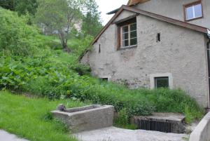 Un jardín fuera de Ferienwohnung Troegligasse