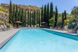 Piscina a Days Inn by Wyndham San Diego Hotel Circle o a prop