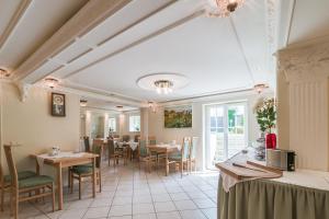 Ресторан / где поесть в Hotel Villa am Waldschlösschen