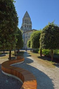 Vrt ispred objekta Les Chambres de l'Abbaye