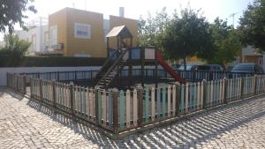 Parquinho infantil em Manta Rota Beach Haven