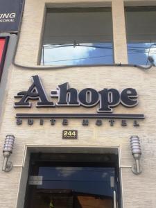 Vottorð, verðlaun, skilti eða annað skjal til sýnis á A-Hope Suite Hotel