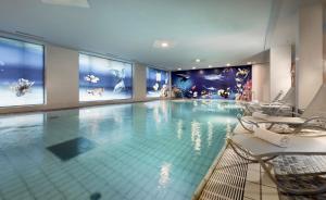 Swimmingpoolen hos eller tæt på Maritim proArte Hotel Berlin