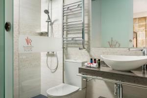 Salamanca Luxury Plaza tesisinde bir banyo