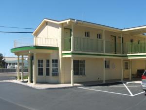 The building in which moteleket is located