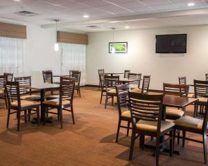 Restaurant o iba pang lugar na makakainan sa Sleep Inn & Suites Harrisburg - Hershey North