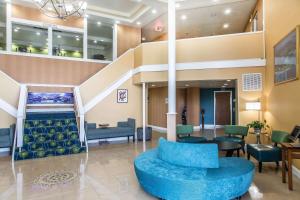 Posedenie v ubytovaní Quality Inn & Suites Middletown - Newport